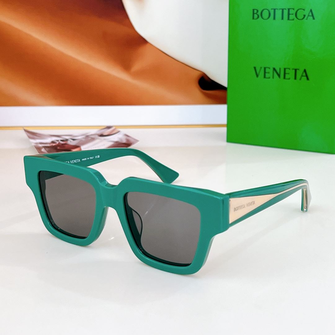 Bottega Veneta Sunglasses